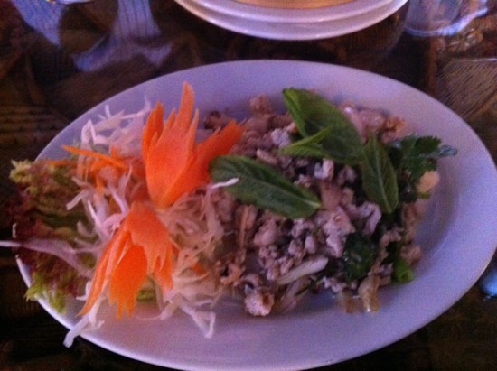 Laab Gai (Chicken Salad)
