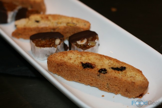 Biscotti / Chocolate fruit salami