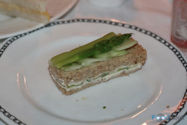 Green Asparagus, Cucumber & Ricotta
