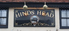 Back To The Hinds Head, Bray
